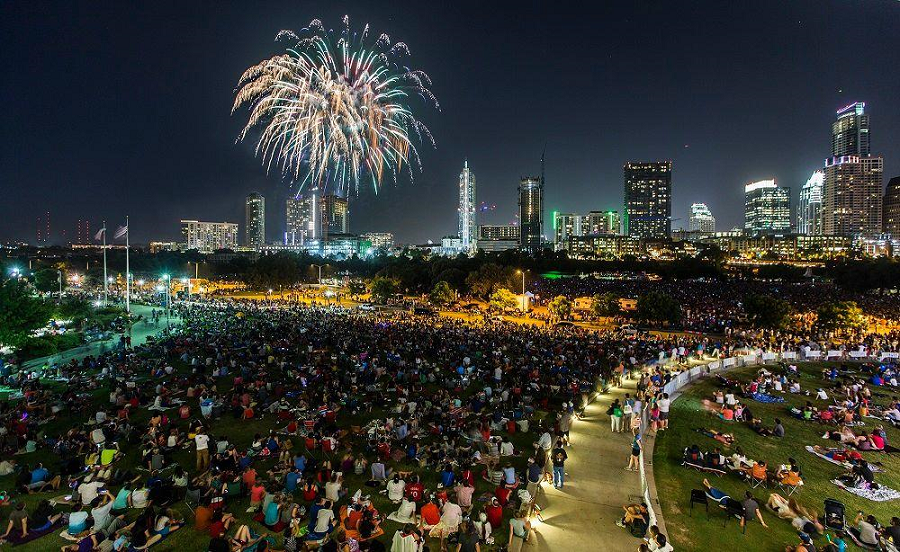 H-E-B Austin Symphony July 4th Concert and Fireworks - The Best Of Hill